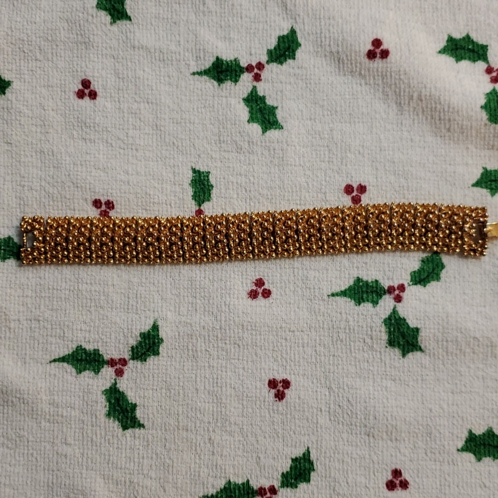 Vintage women's bracelet